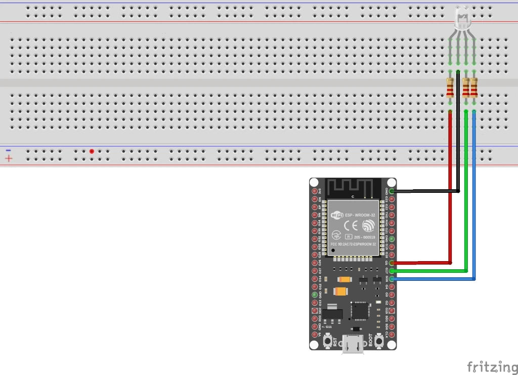 Schaltplan mit RGB-LED an den Pins 5, 16 und 17 des ESP32-Wroom