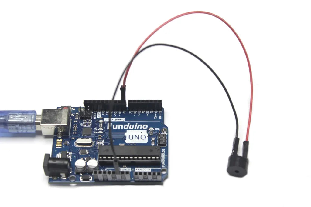 Schaltplan mit Piezo-Lautsprecher an Pin 8 des Arduino UNO