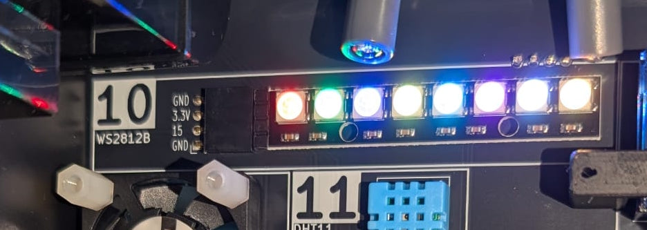 WS2812-LED-Stab als Innenbeleuchtung der Modellwerkstatt