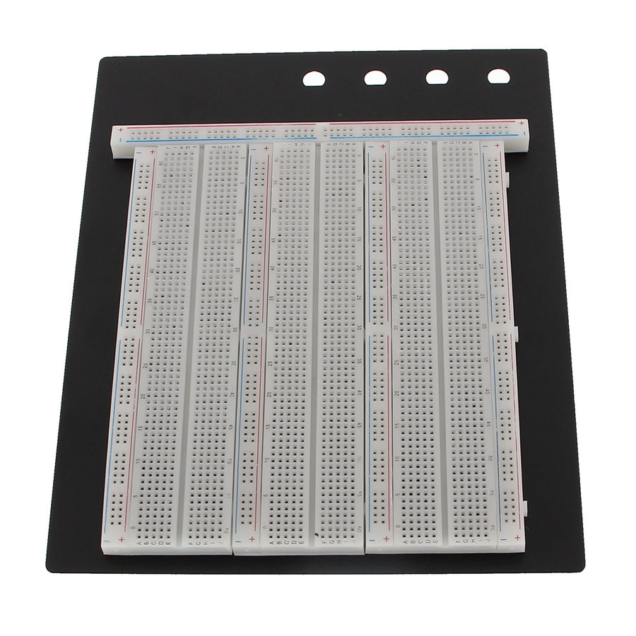 Breadboard met 2390 contacten op stabiele grondplaat