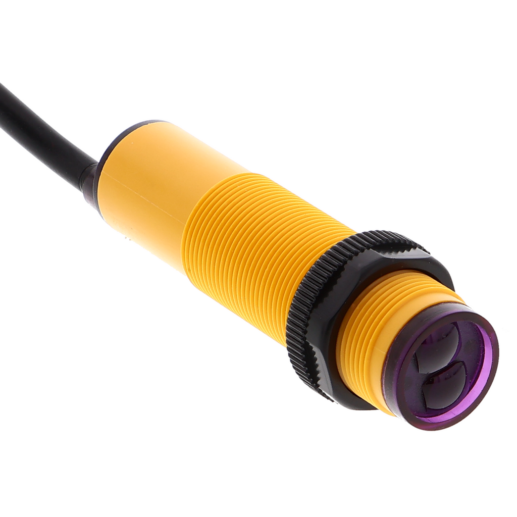 E18-D50NK infrared proximity switch - NPN, up to 50 cm, M18