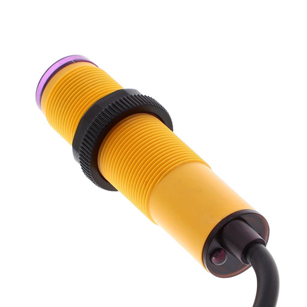E18-D50NK infrared proximity switch - NPN, up to 50 cm, M18
