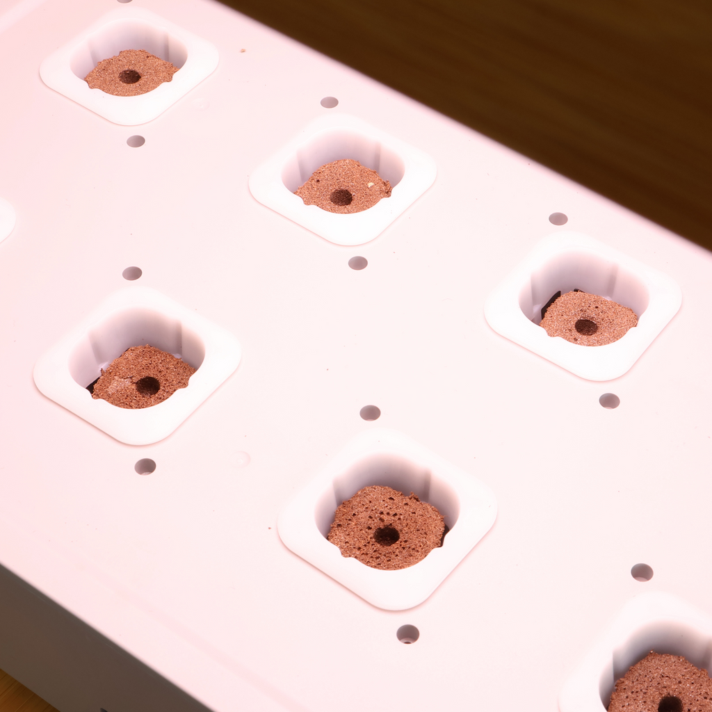 Hydroponik System Indoor - 12 Pflanzlöcher, 24 W LED Vollspektrum