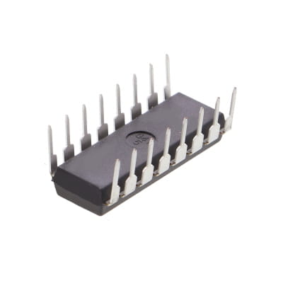 L293D motor driver IC - 4 channels, up to 36 V, 600 mA, DIP-16