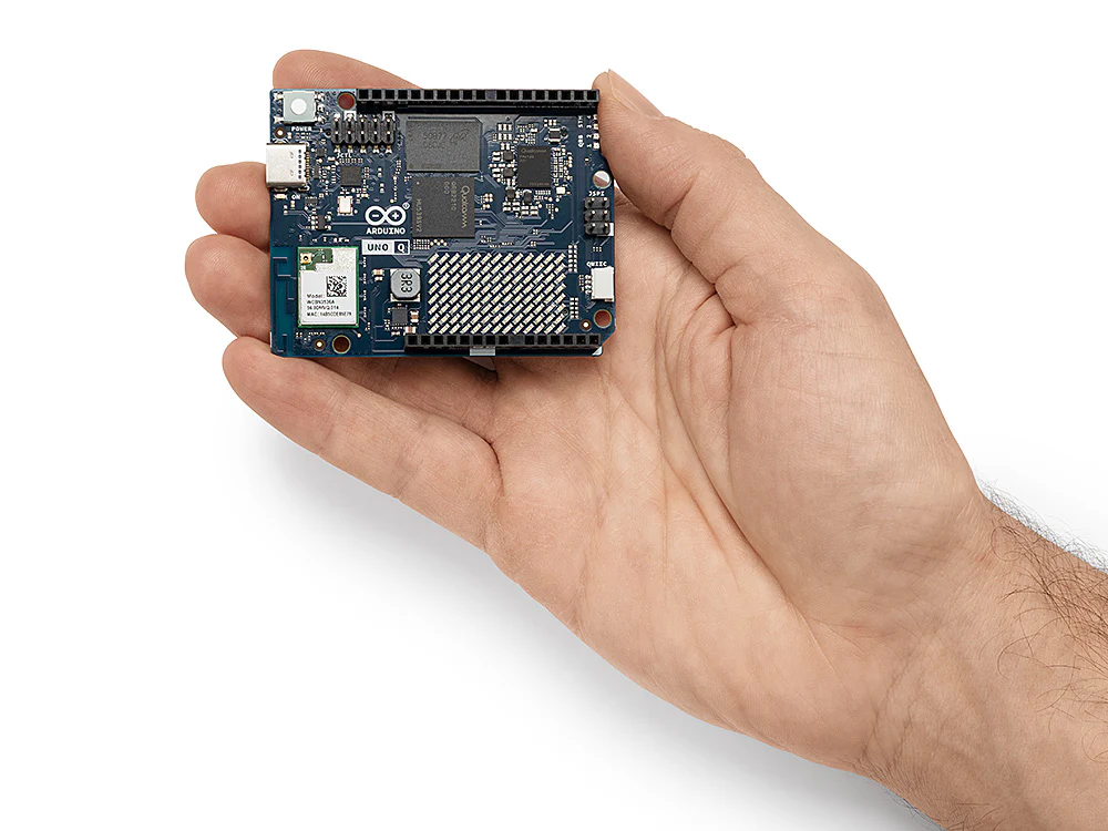 Arduino UNO Q - Linux Dual-Brain-Board, 2 oder 4 GB RAM