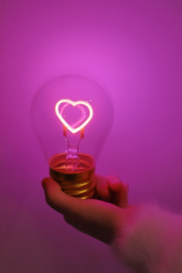LED decorative lamp - glass bulb shape, USB battery, various designs