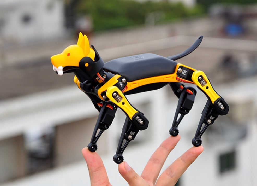 Robot-hond "Bittle" van Tinkergen/Petoi (open source)