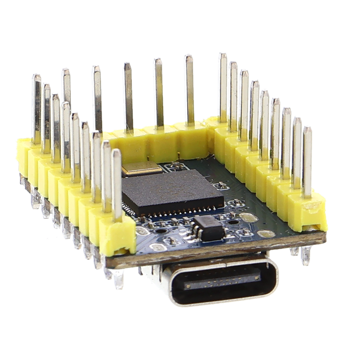 Microcontrolador RP2040-Zero, pines soldados en la parte inferior