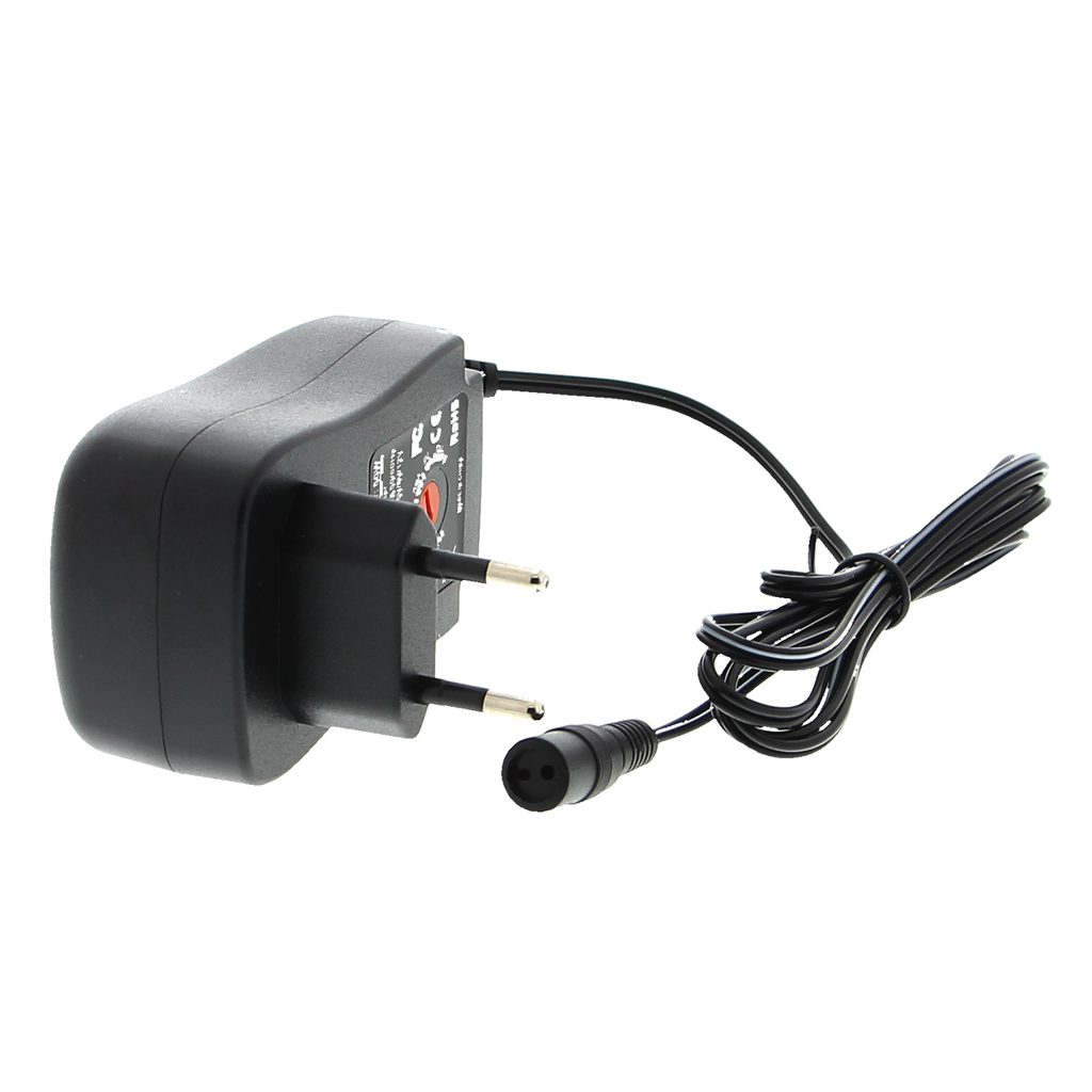 Universal power supply 3-12 V - 30 W, 6 DC plug adapters